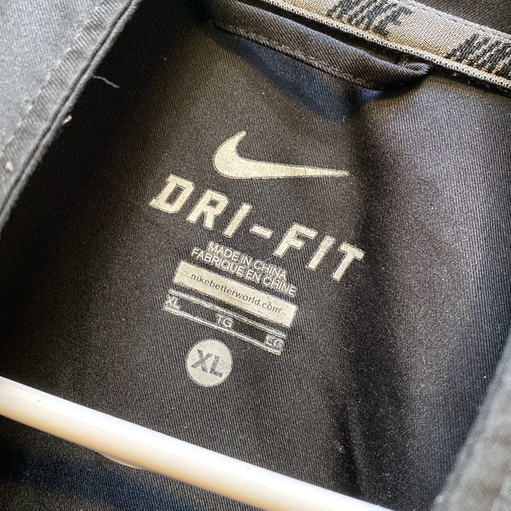 Nike Jacket - Picture 4 of 4